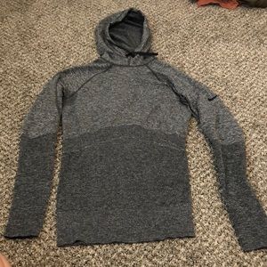 Nike gray hooded long sleeve top